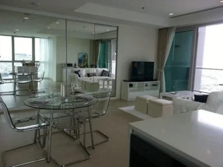 bedrooms Apartment for rent with lovely view of the Chaopraya at The River Charoenakorn 13 high floor fully furnished