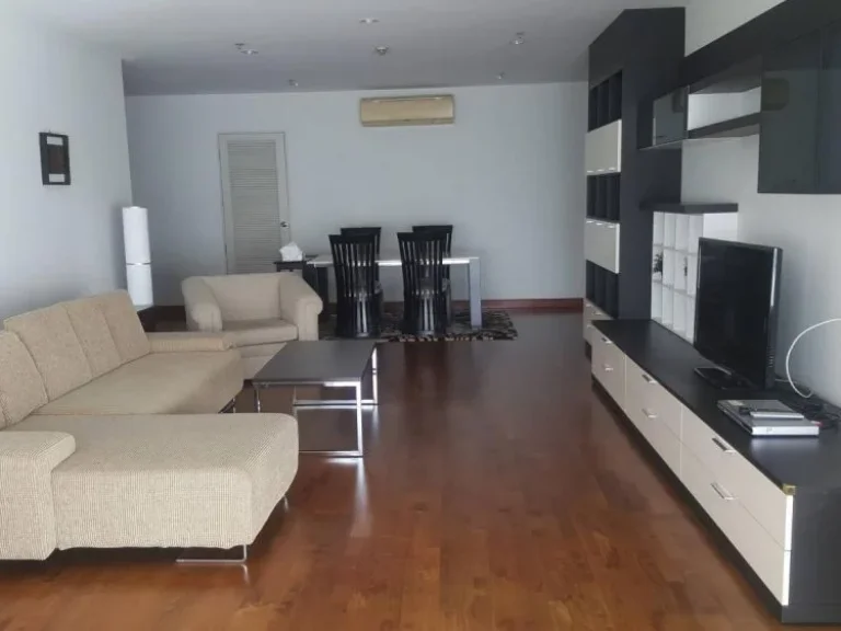 ให้เช่า คอนโด 3 ห้องนอน ละแวกอโศก 5 นาที จาก BTS อโศก Rent 3 Bedroom Condo 5 Min from BTS Asoke Station