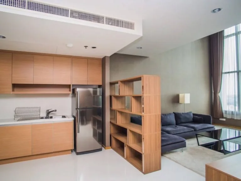 C004 Super Modern Duplex at Emporio on Sukhumvit 24 Super spacious duplex with modern style and huge open space on 20th floor Incredible view