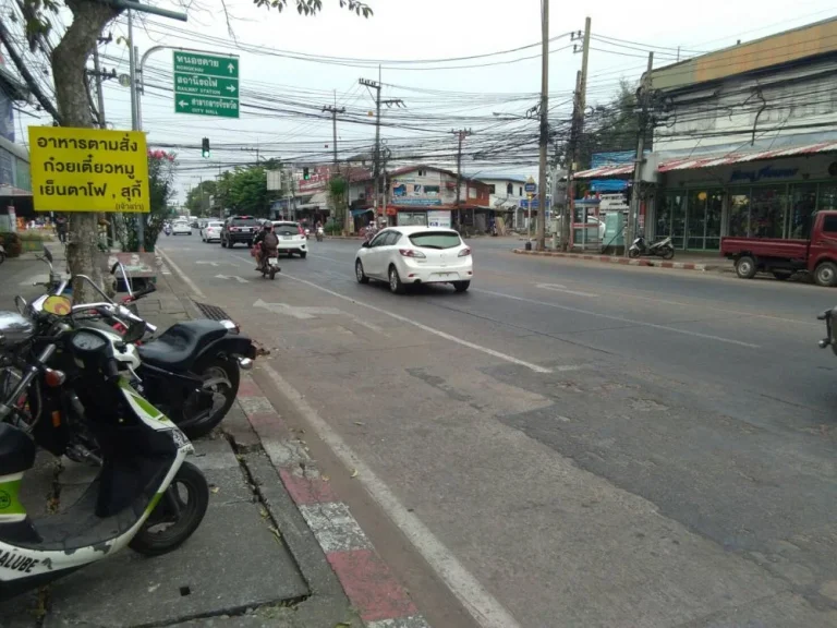 อาคารพาณิชย์ ติดถนนสายหลัก กลางเมืองอุดร ย่านธุรกิจ มีโฉนด ติด4แยกชลประทาน