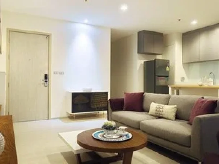 ให้เช่าคอนโด Rhythm Sukhumvit 36-38 ใกล้ BTSทองหล่อ ชั้น21 พื้นที่ 88ตรม 80000 บาท