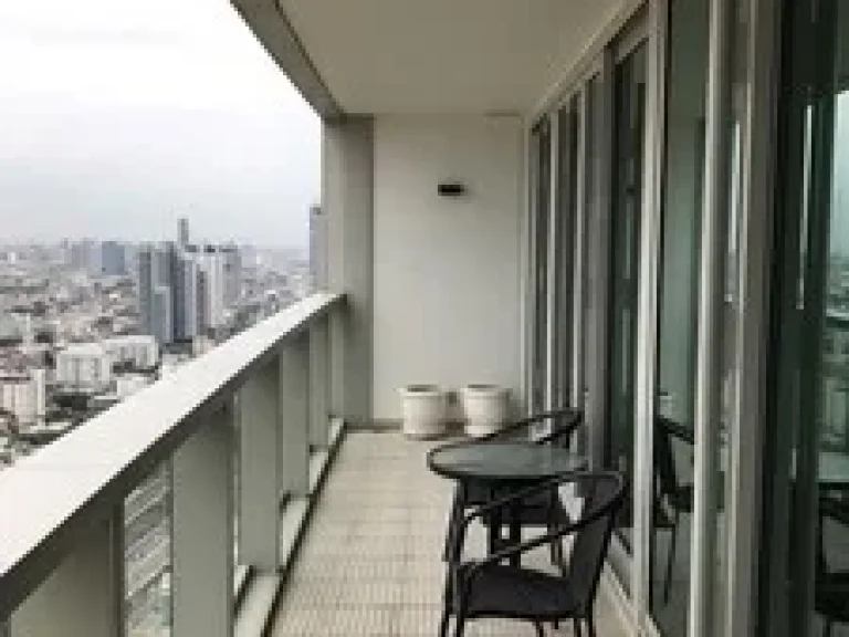 Bed and 1 Study Room for Rent at The River Charoenakorn 13 Tower A River View