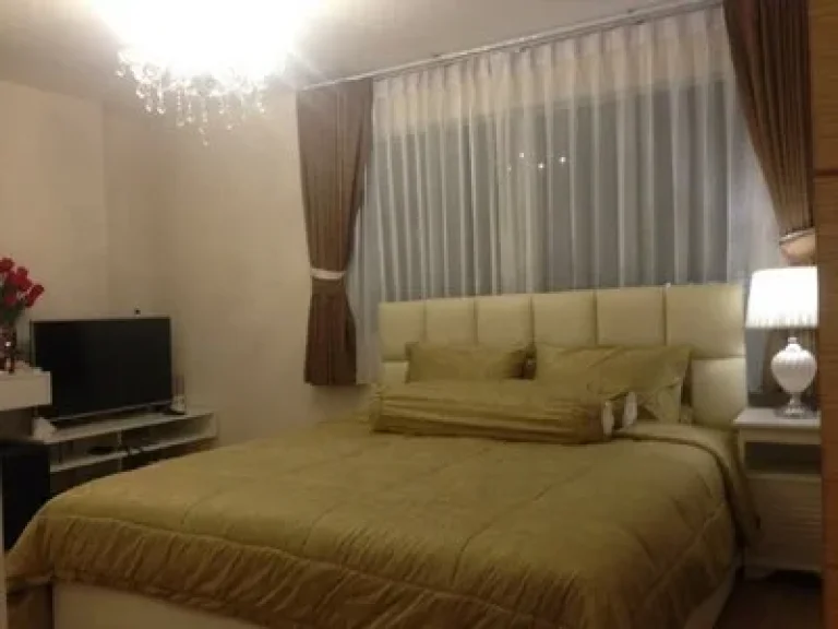 For sale Condo The MapleRatchada 19 close to MRT Ratchadaphisek