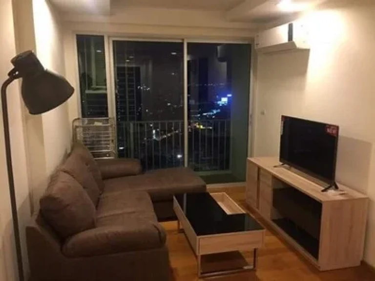 For rent ให้เช่า Abstracts Phahonyothin Park MRT Phaholyothin one bedroom 33 FL Ready to move in