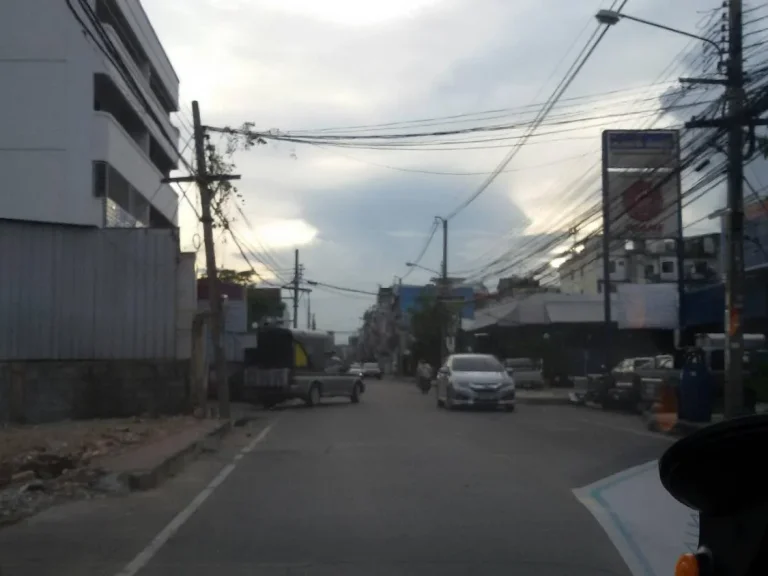 ขายที่ดิน 100 ตรวา ถนนลาดพร้าว 80 แยก 22