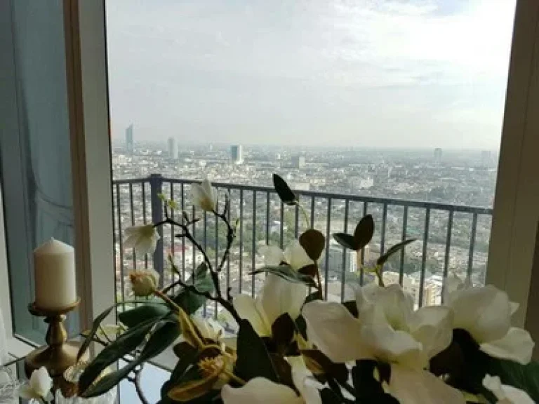 For rent 3 bed at Menam Residense luxury residential next to Asiatique with river view