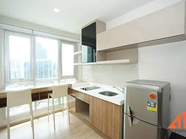 ให้เช่า คอนโด Rhythm Sathorn - 35 sqm ชั้นสูง ห้องสวย วิวแม่น้ำ