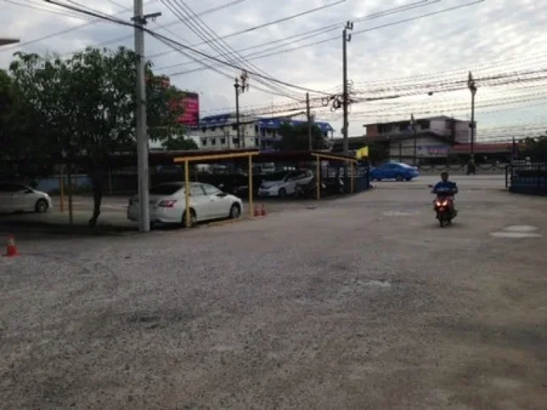 ให้เช่าโกดังปากซอยกิ่งแก้ว ติดถนนถนนบางนา- ตราด ใกล้ทางขึ้นทางพิเศษบูรพาวิถี วงแหวนรอบนอกตะวันออก สนามบินสุวรรณภูมิเพียง 4 กม