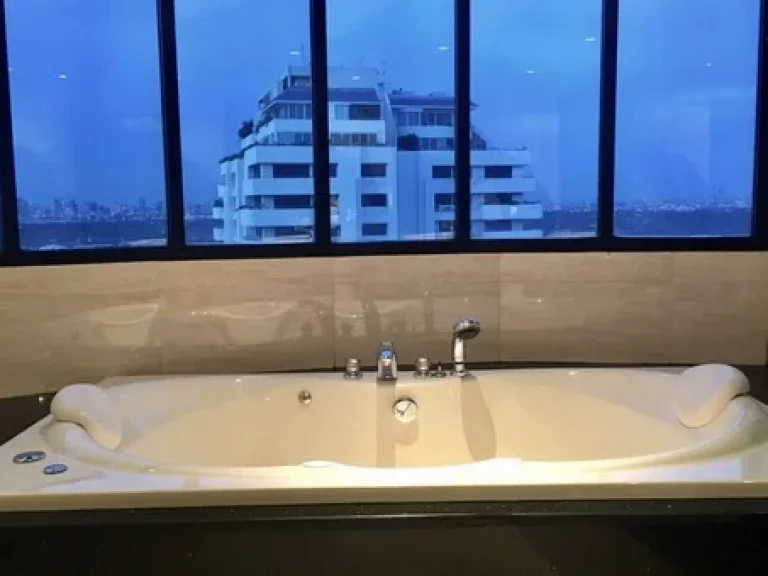 For Sale Royal River Condo Rama 3 รอยัล ริเวอร์ เพลส Soi 28