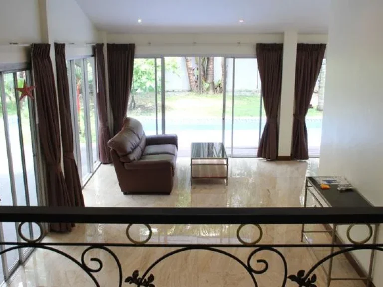 For Rent Ekamai 10 House with pool 4 Bedroom