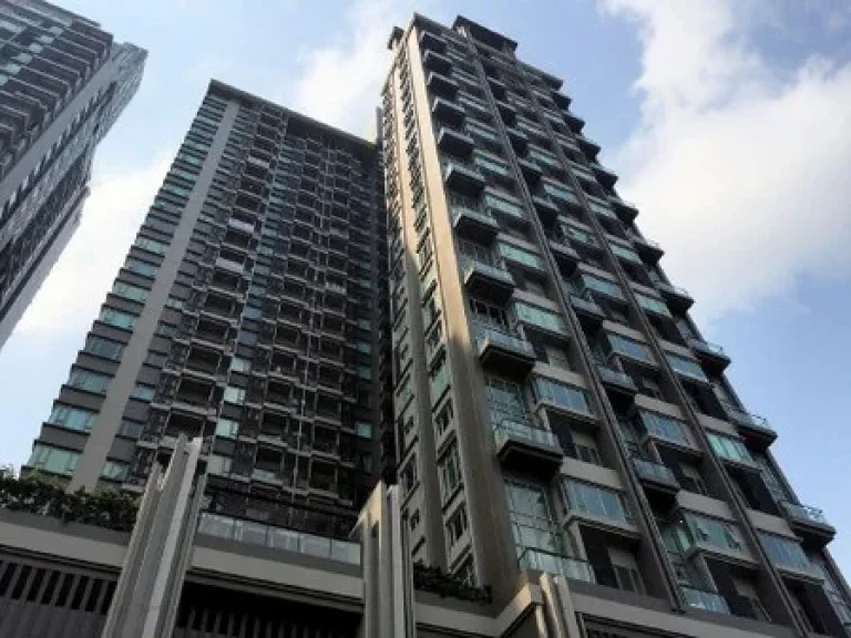 ให้เช่า The crest 34 1 ห้องนอน 1 ห้องน้ำ 35 ตรม 32000 บาท