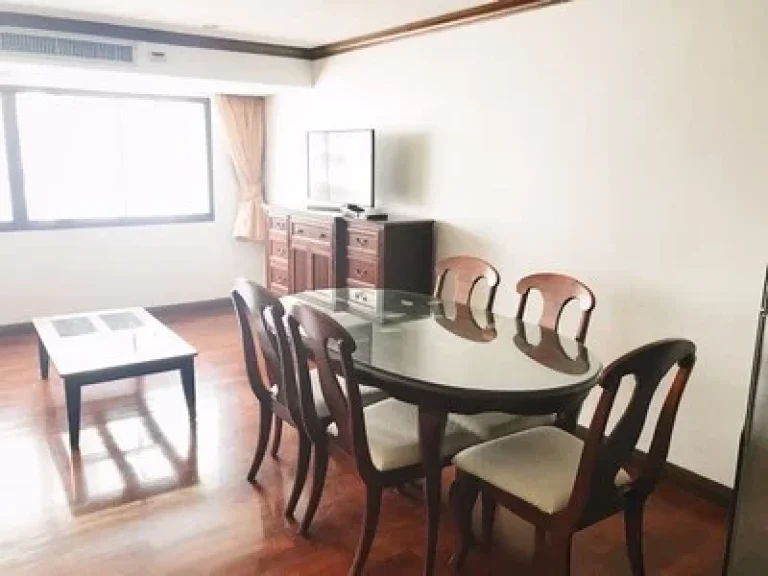 Rent a condo near BTS Ratchadamri Regent Royal Place 2 Corner 93 sqm bedrooms