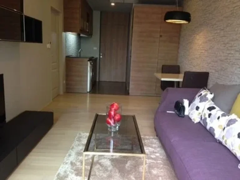 Noble Refine Sukhumvit 26 for rent Distance from BTS Phromphong 200 meters