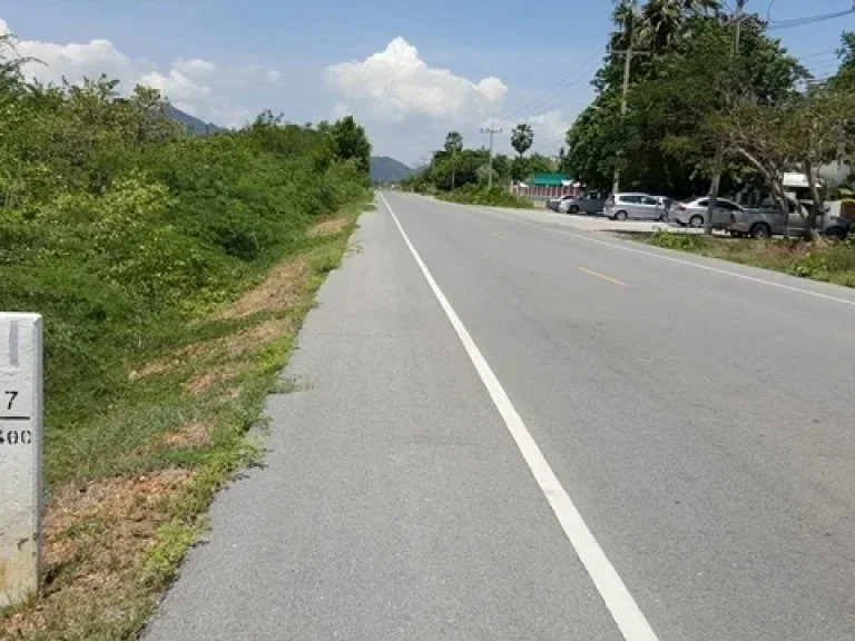 ขายที่ดินใกล้หาดชะอำ ติดถนนทางหลวง เหมาะสร้างโรงแรมรีสอร์ท ที่ดิน 6 ไร่เศษอำเภอชะอำ ขายถูกมาก