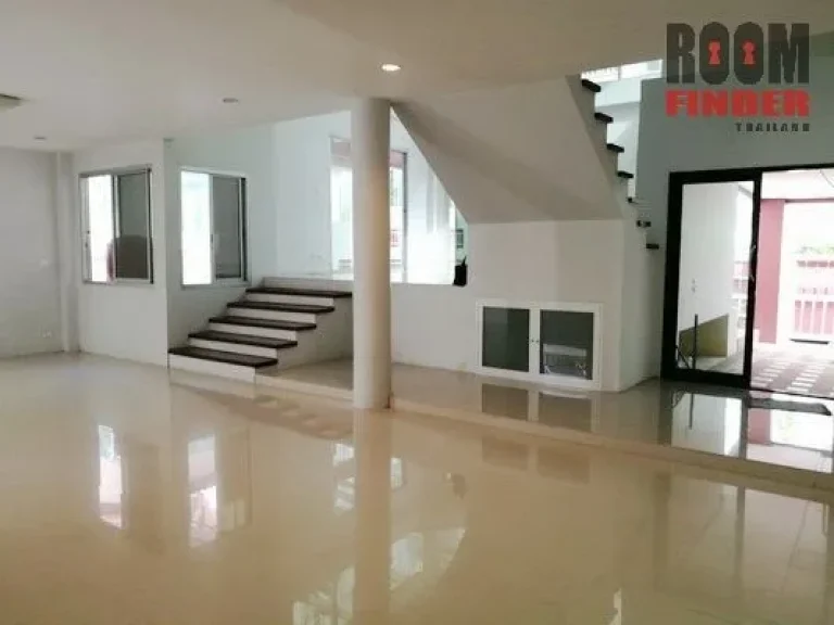 เช่า FOR RENT ARENA GARDEN ONNUT 44 3 beds 3 baths 67 Sqw 35000 Unfurnished With 2 Aircons