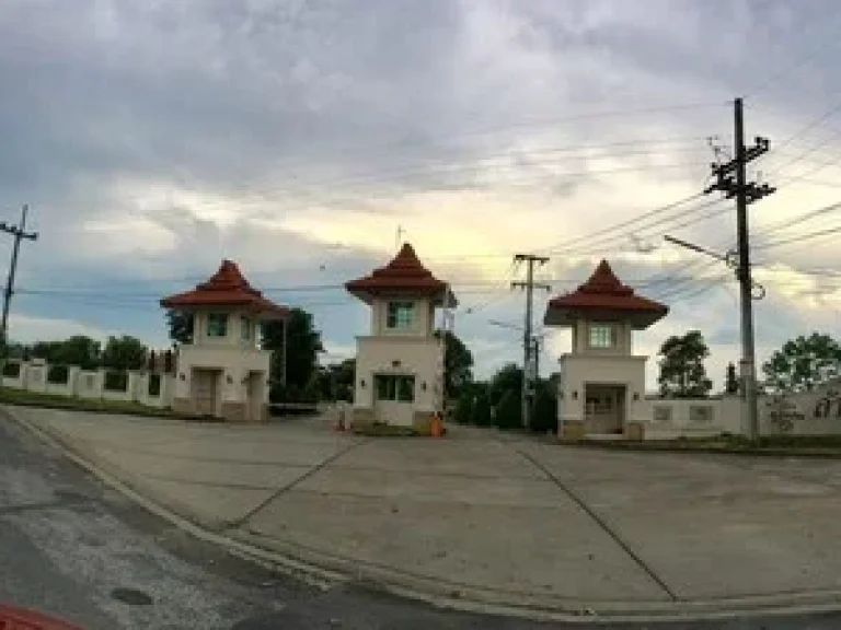 ขาย ด่วนถูกมาก ขาย ที่ดิน ในหมู่บ้าน ดอยสะเก็ด เหมาะสำหรับสร้างบ้าน ร่มรื่นเงียบสงบเย็นสบาย วิวธรรมชาติ ปลอดภัยสูง