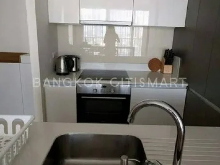 the river condo for rent 35000 baht 1 bedroom city view call 0627824672