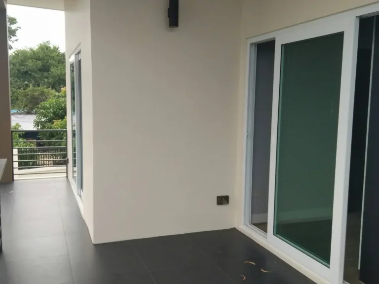 บางละมุง ขายด่วน บ้านเดี่ยว-สร้างใหม่ 2นอน 2น้ำ 274 ตรว A newly private house 2 beds2 baths built-in furniture very nice for expat call Win 081-