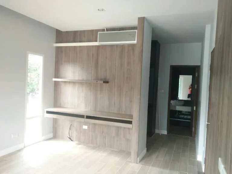 บางละมุง ขายด่วน บ้านเดี่ยว-สร้างใหม่ 2นอน 2น้ำ 274 ตรว A newly private house 2 beds2 baths built-in furniture very nice for expat call Win 081-