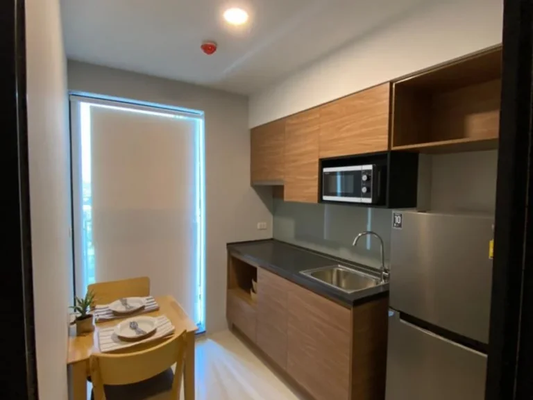 ให้เช่าคอนโด Brix Condo จรัญ 64 ใกล้สะพานซังฮี้ ชั้นสูง พร้อมเฟอร์นิเจอร์ครบ