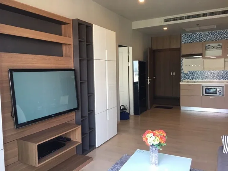 Noble Refine Sukhumvit 26 clean calm safe BTS Phrom Phong