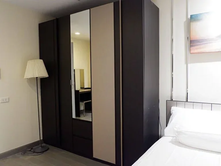 ห้องใหม่ แต่งสวย 1 ห้องนอน ที่ คอนโดมิราจ 27 Beautifully Decorated 1 Bedroom at Mirage 27