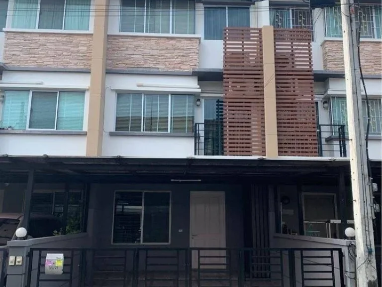 For Rent ให้เช่าทาวน์โฮม 3 ชั้น หมู่บ้าน town plus เกษตร-นวมินทร์