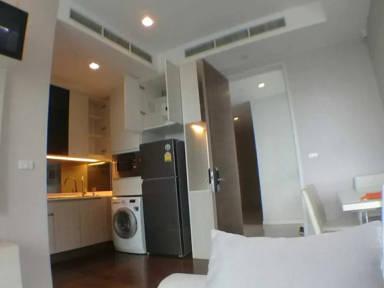 Q asoke เพชรบุรีตัดใหม่ 2 Bed 1 bath ชั้น 34 เฟอร์ครบ มีระเบียง พร้อมอยู่