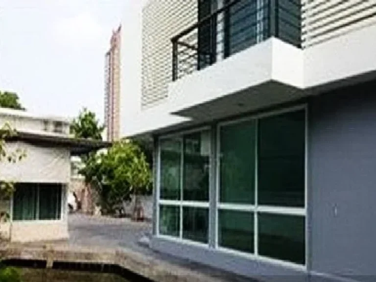 For Rent ให้เช่าบ้านเดี่ยว 2 ชั้น ซอยประดิพัทธ์ 8 บ้านเปล่า ดีไซด์สวยมาก จอดรถ 2 คัน แอร์ 2 เครื่อง อยู่อาศัย หรือ Home Office