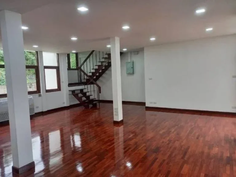 For Rent ให้เช่า บ้านเดี่ยว 2 ชั้น หลังใหญ่ ย่านประชาชื่น ซพงษ์เพชรนิเวศ แยก 6 เหมาะทั้งอยู่อาศัย และทำออฟฟิศ