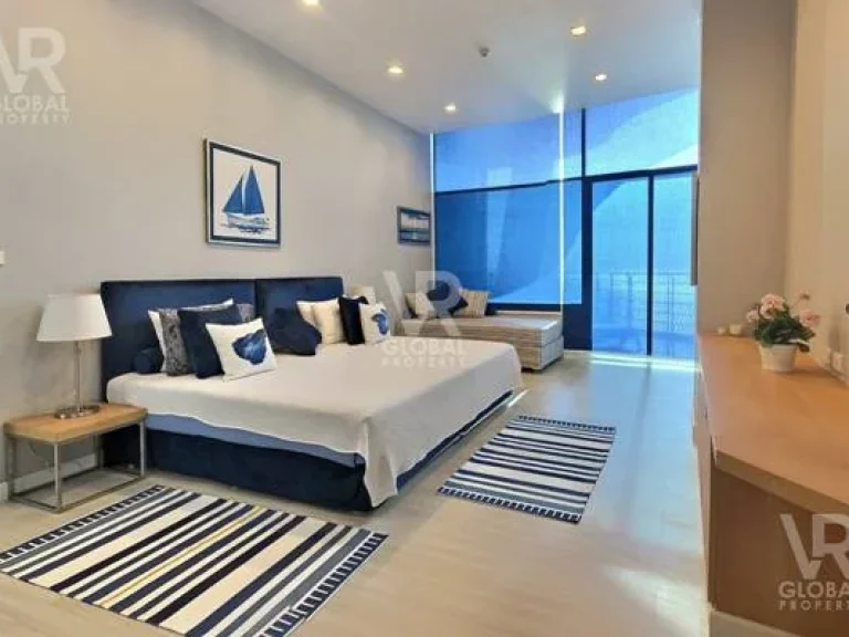 ให้เช่าคอนโดติดทะเลในพัทยา La Royale Beach Condominium ชั้น 33 ตกแต่งครบพร้อมเข้าอยู่