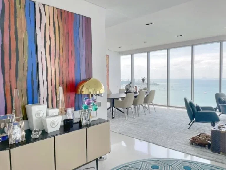 เพ้นเฮ้าส์สุดหรู วิวสวย ที่ดีที่สุด ย่าน พัทยา Best property ever Modern Duplex Penthouse on Pattaya