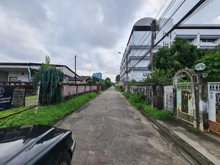 ขายที่ดิน แนวรถไฟฟ้า ใกล้ฟู้ดแลนด์ รามอินทรา31 ที่ดินเป็นรูปสี่เหลี่ยมผืนผ้า 400 ตรว หน้ากว้าง 80x40เมตร