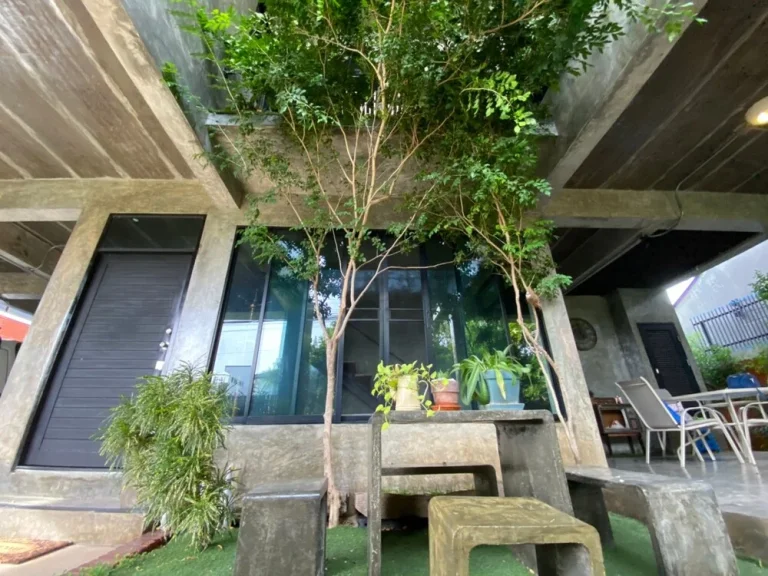 บ้านเช่าเชียงใหม่ ใกล้สนามบิน House for rent 2 Storeys LOFT Style closed to Chiang Mai Airport 240 Sqm 54 SQ Wa Located at Maehea district