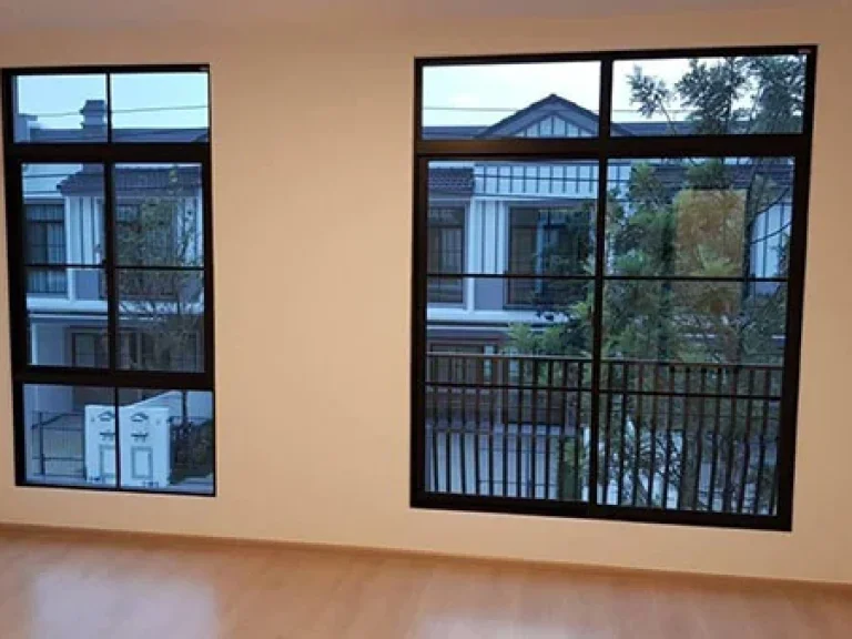 ทาวน์โฮม 2 ห้องนอน แถวบางนา Townhome 2 Bedroom Near Bangna