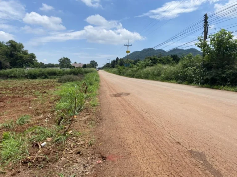 สิงหาคม โปรฯปังๆ จองภายใน 31 สค ลดทันที 100000 บาท ยืนหนึ่งต้อง เขาใหญ่