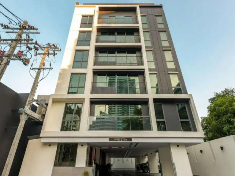 ขาย Service Apartment Building Nicely amp luxuriously Interior ย่านสุขุมวิท