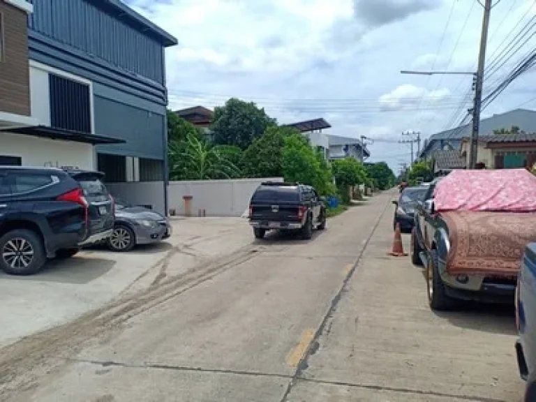 ขายที่ดินลำลูกกา-รังสิต คลอง4 ไสวประชาราษฏร์ ขนาด 100ตรว เหมาะทำโกดัง ปลูกบ้าน ทำเลดี ใกล้แหล่งชุมชน