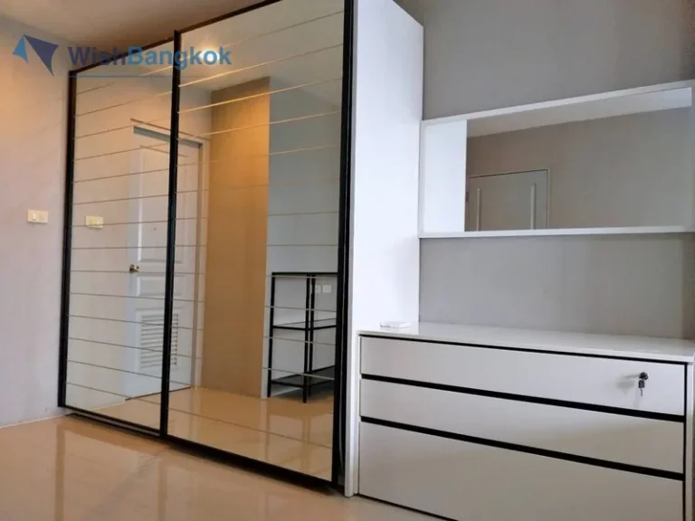 ห้องสวย ให้เช่าคอนโด 3 ห้องนอน ย่าน พร้อมพงษ์ เพียง 45000 บาท