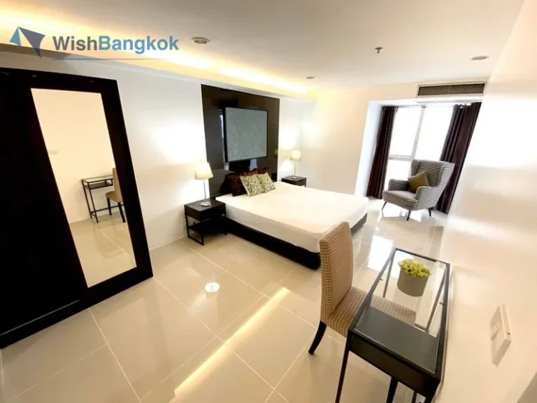 ห้องสวย ให้เช่าคอนโด 3 ห้องนอน ย่าน พร้อมพงษ์ เพียง 38000 บาท