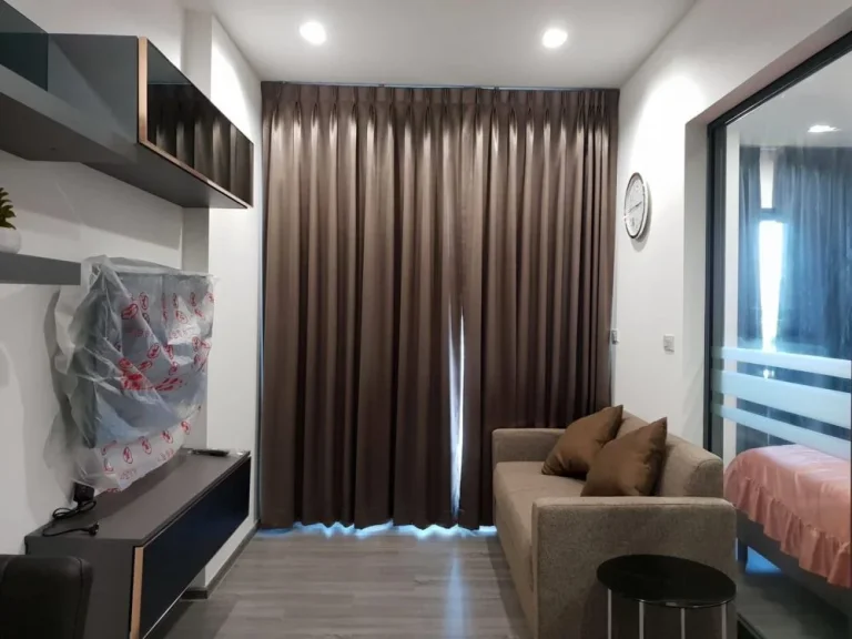 ให้เช่าCondo the rich สาทร ตากสิน bts วงเวียนใหญ่ ชั้น8 ขนาด35ตรม ราคา14000 1bed 0972989594