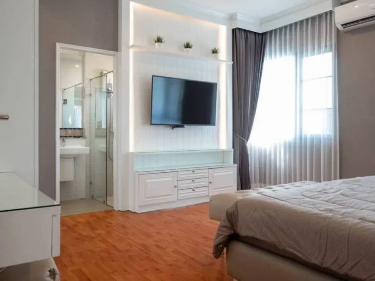 For Rent ให้เช่าบ้านเดี่ยว 4 ห้องนอน The Grand บางนา-วงแหวน พร้อมเฟอร์ บางนา