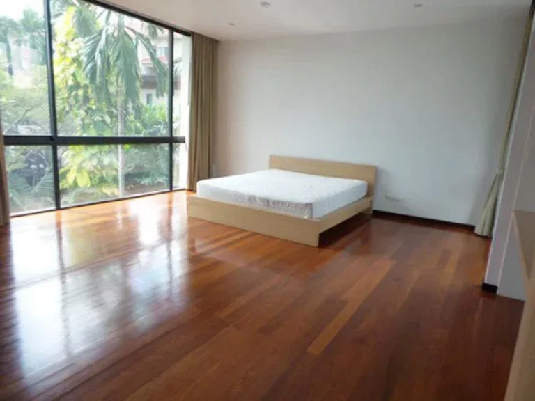 บ้านเดี่ยว สวยทันสมัยมาก พร้อมสระส่วนตัว ในหมู่บ้าน ย่านเอกมัย For Rent A Modern Single House with private pool in compound