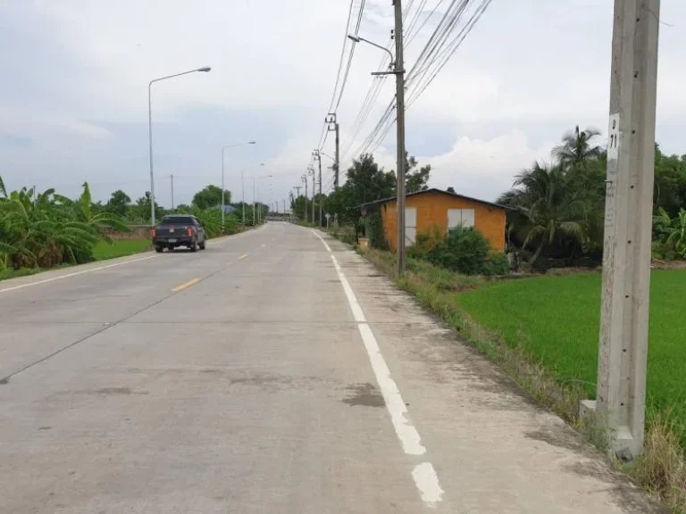 ที่ดินสวยๆทำเลดีติดถนนใหญ่แบ่งล็อค อยู่ข้าง อบตหนองเพรางาย จนนทบุรี