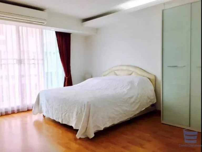 BIG room GREAT Location BELOW MARKET Price condo for sale in Sukhumvit 50