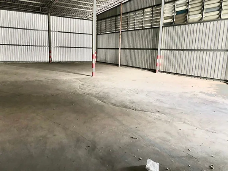 ให้เช่าโกดัง ชั้นเดียว แถวแอร์พอร์ตลิ้งค์รามคำแหง Warehouse For Rent Near Ramkhamhaeng