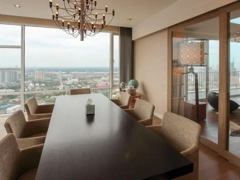 ขายคอนโด fullerton Ekamai duplex penthouse 290 sqm 4 bedrooms คอนโดเลี้ยงสัตว์ได้