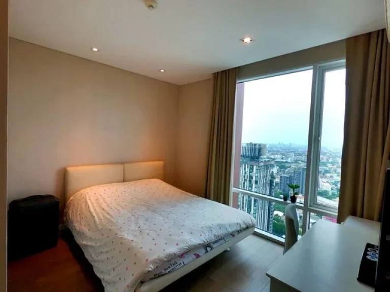 ขายคอนโด fullerton Ekamai duplex penthouse 290 sqm 4 bedrooms คอนโดเลี้ยงสัตว์ได้