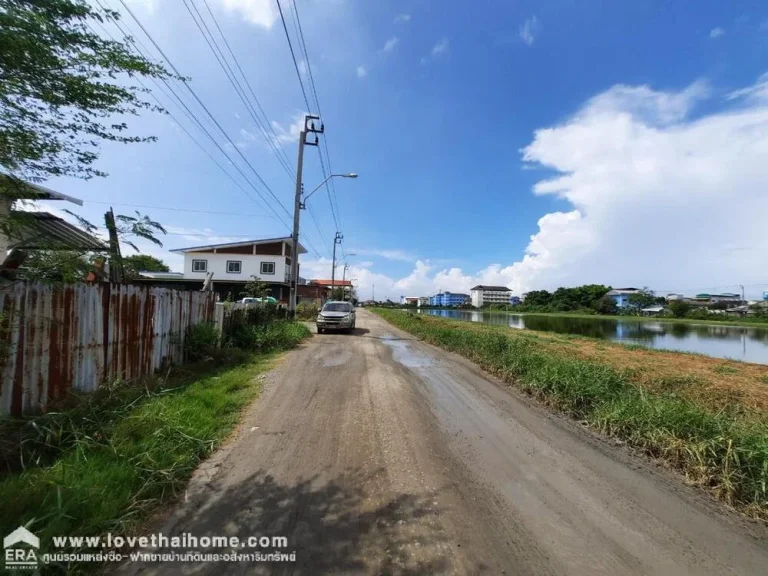 ขายที่ดินเปล่าซอยตรงข้ามตลาดนัดบางปูแลนด์ ถนนสุขุมวิท พื้นที่200ตรว ขายตารางวาละ28000บาท ติดถนนสาธารณะ มีผู้เช่าใช้ประโยชน์ มีรายได้ทันทีที่ซื้อ