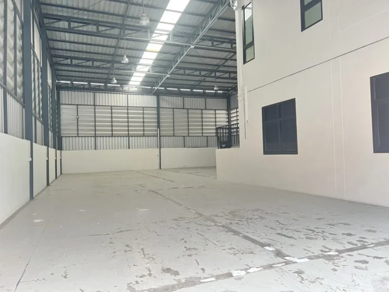 For rent warehouse โกดัง 365 ตรม ให้เช่า พร้อมออฟฟิศ คลอง4 ลาดสวาย ลำลูกกา ปทุมธานี พื้นที่ 365 ตรม